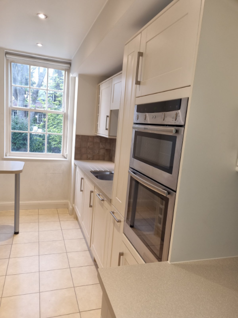 Professional cleaning service in Poplar - Result 3