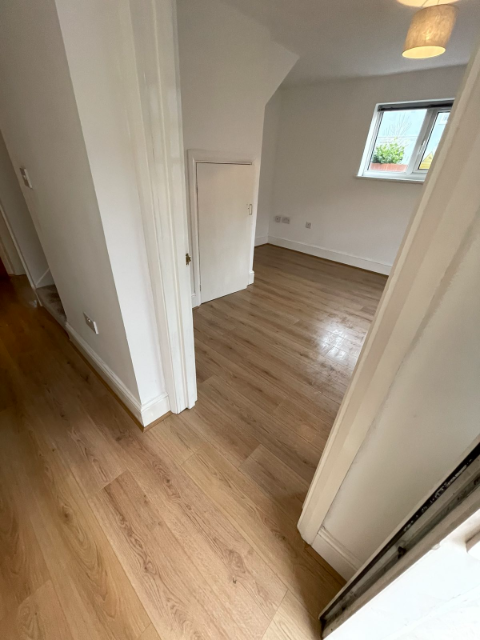 Professional cleaning service in Redhill - Result 6